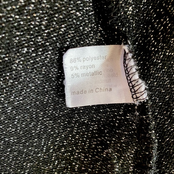 Lane Bryant Asymmetrical Metallic Top - 18/20 - Picture 5 of 6